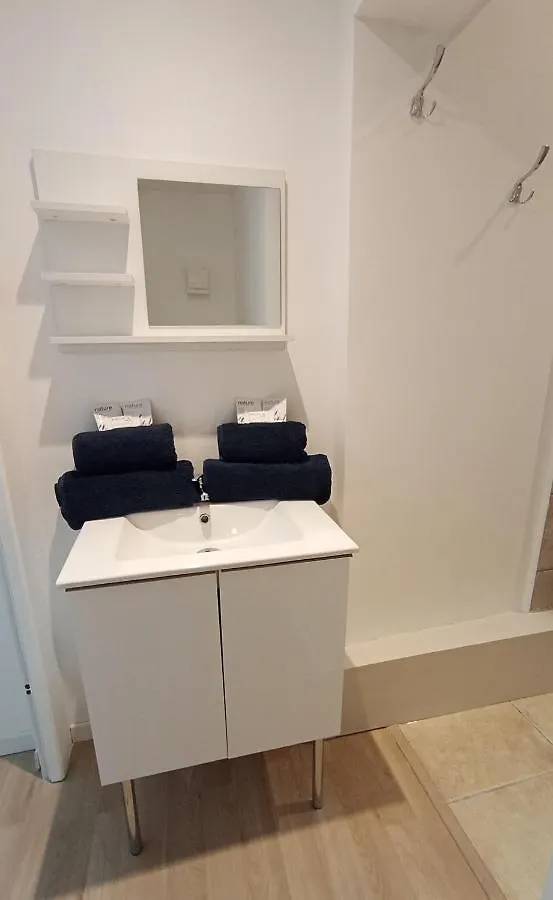 Apartment Appart'Hotel Le Clos Lassagne A Brignais - Lyon Sud France