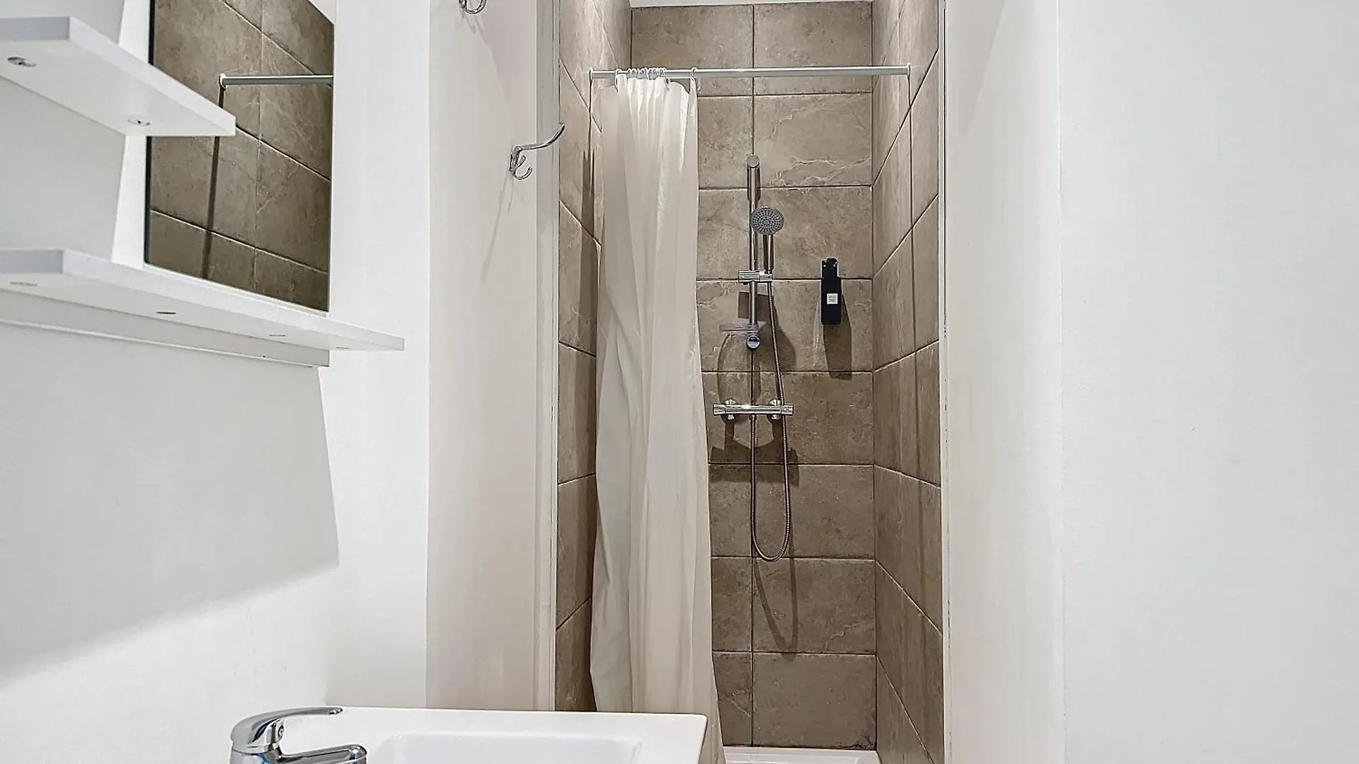 Apartment Appart'Hotel Le Clos Lassagne A Brignais - Lyon Sud