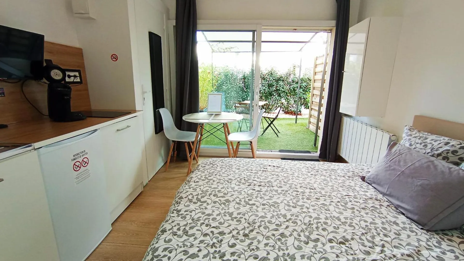 Apartment Appart'Hotel Le Clos Lassagne A Brignais - Lyon Sud