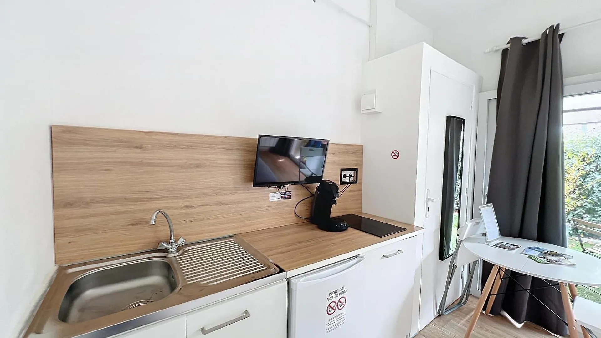 Appart'Hotel Le Clos Lassagne A Brignais - Lyon Sud Apartment