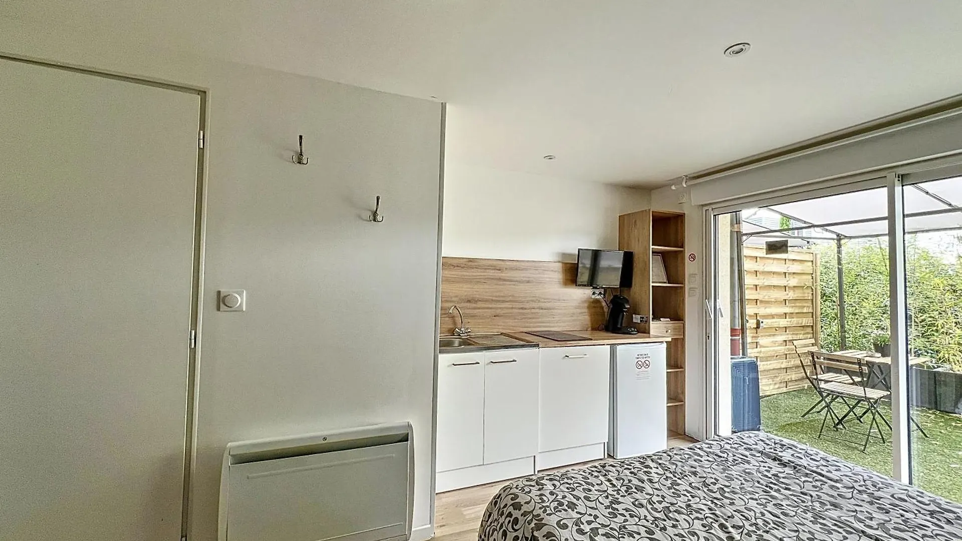 Appart'Hotel Le Clos Lassagne A Brignais - Lyon Sud Apartment