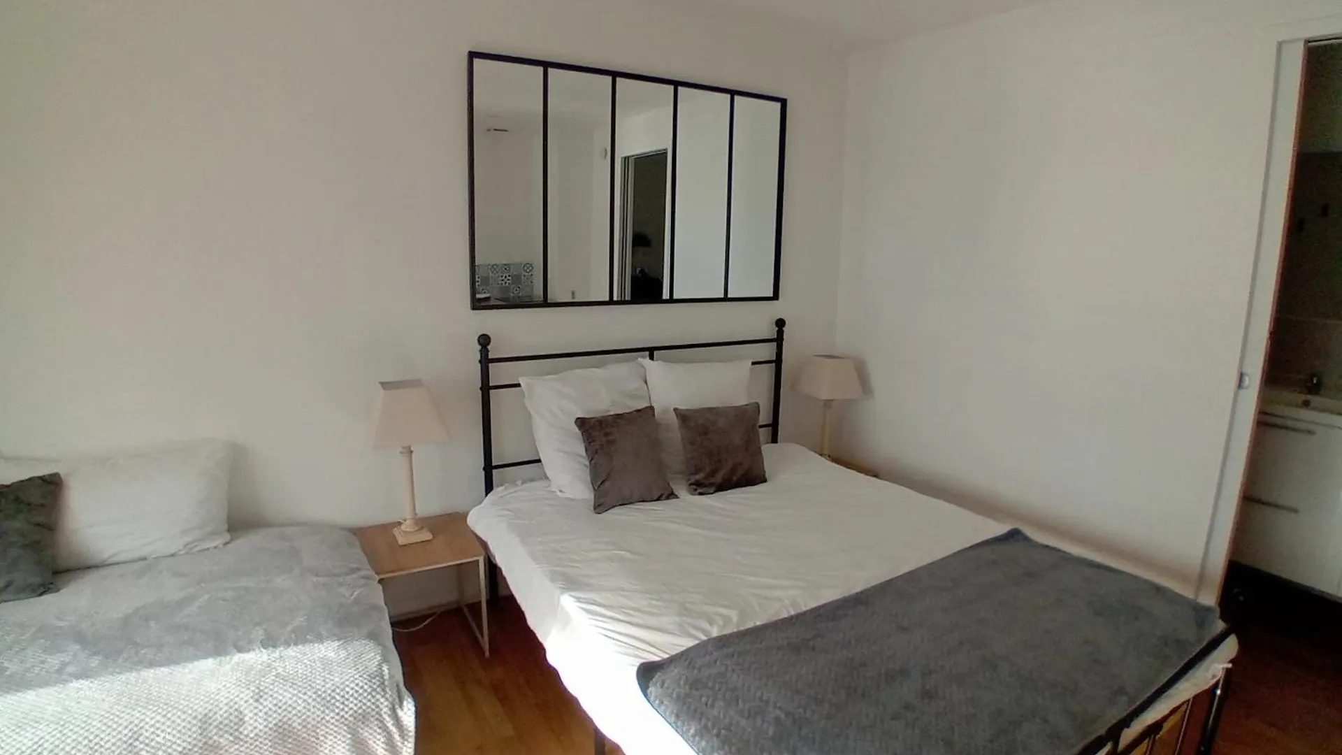 Appart'Hotel Le Clos Lassagne A Brignais - Lyon Sud France